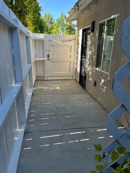 Building Photo - 23830 Welby Way