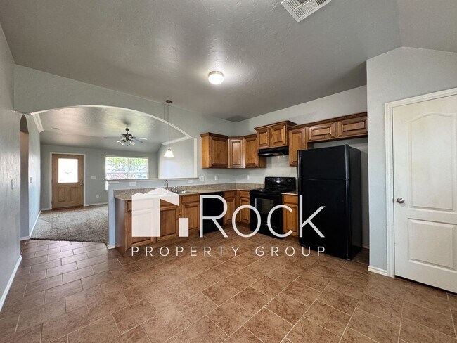 Building Photo - 3 Bedroom Home in Piedmont with ALL APPLIA...