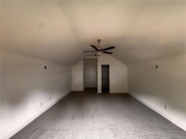 Building Photo - 36 Micahs Way N