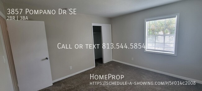 Building Photo - 3857 Pompano Dr SE