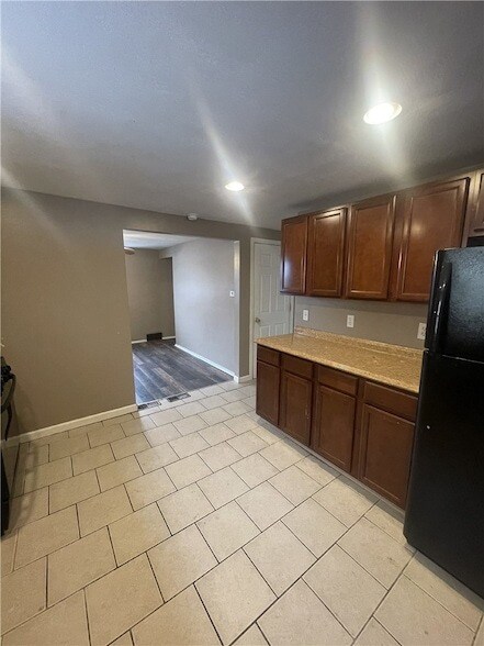 Building Photo - 149 Parkwood Rd