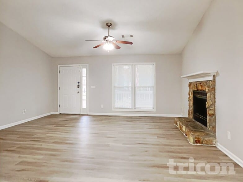 Building Photo - 3071 Morris Ln