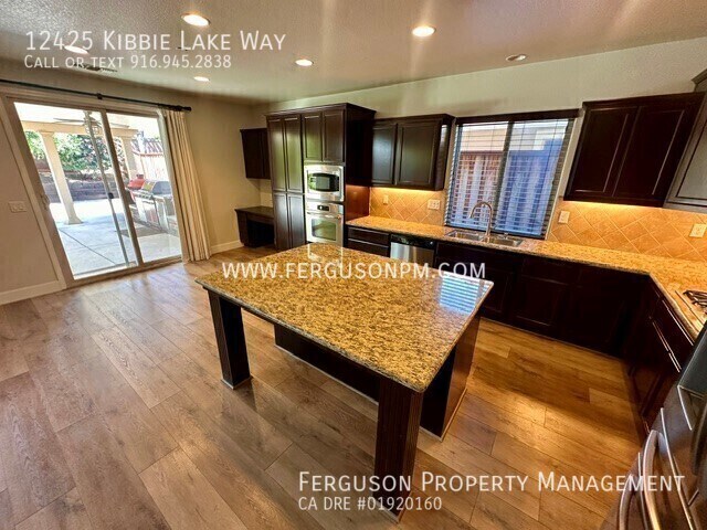 Building Photo - 12425 Kibbie Lake Way