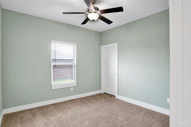 Building Photo - 1307 Little Duck Cir