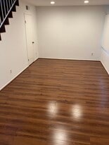 Building Photo - 1236 E Broadway