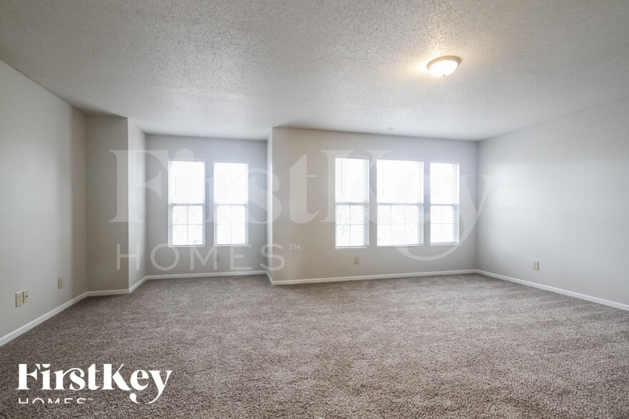 Building Photo - 1410 Fortner Dr