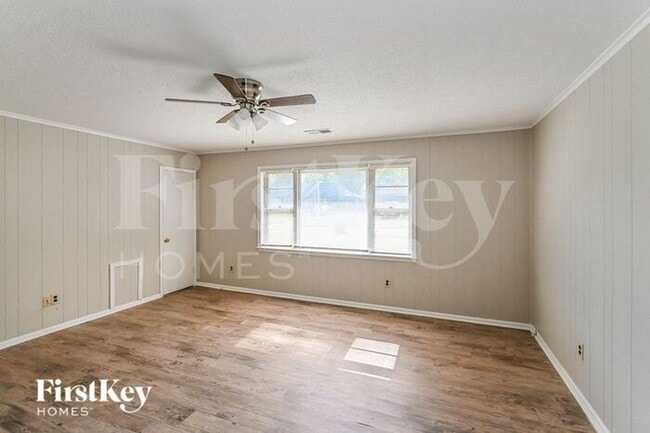 Building Photo - 5157 Depanne Rd