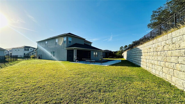Building Photo - 2525 Camden Park Cir