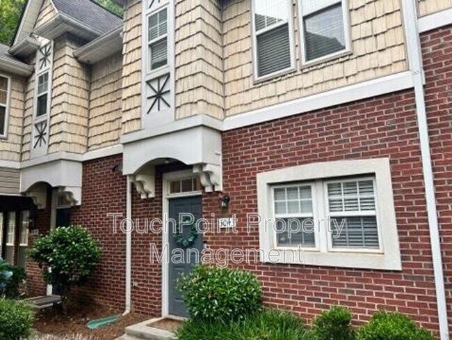 Building Photo - 3043 Uxbridge Woods Ct