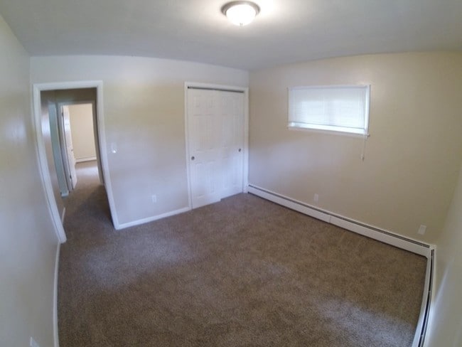 Building Photo - 909 Cook Ave