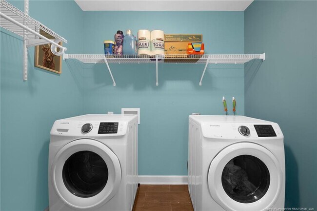 Building Photo - 132 Shellbark Dr