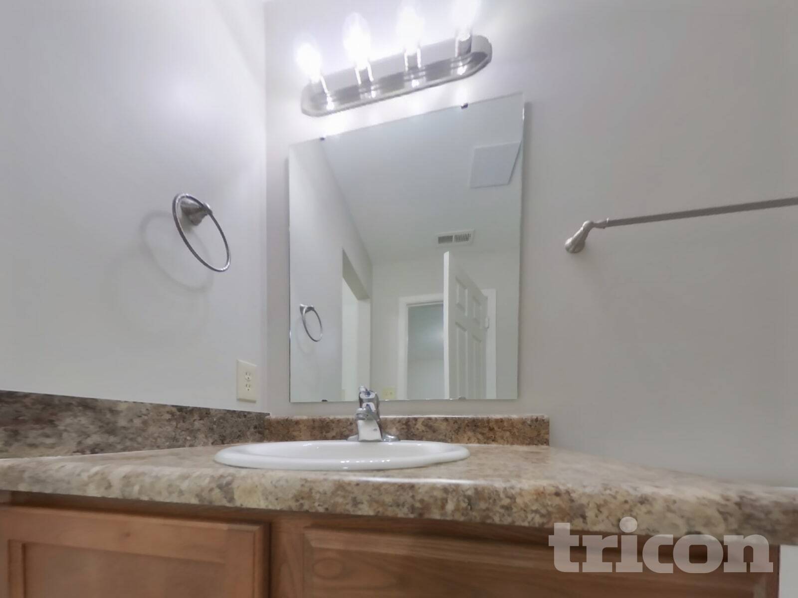 Building Photo - 7516 Pipestone Dr