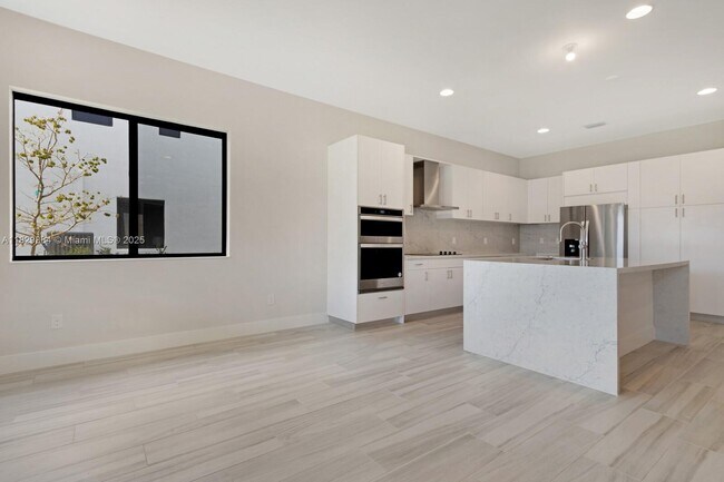 Building Photo - 13130 Addilyn Ct