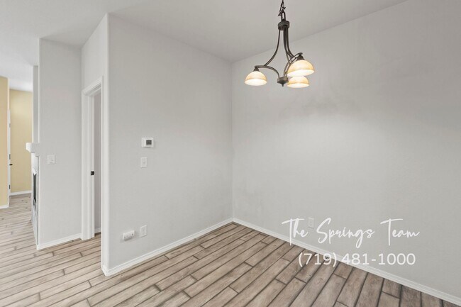 Building Photo - MODERN 2BD TOWNHOME in CLAREMONT RANCH