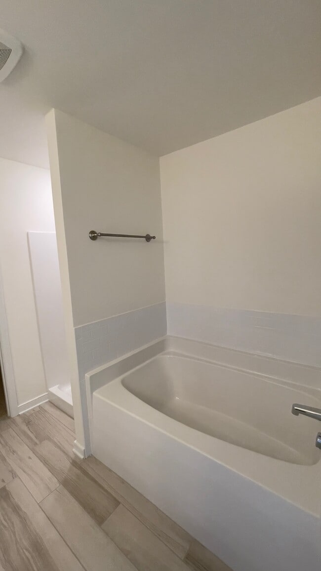 Building Photo - 4944 Bailey Woods Ln