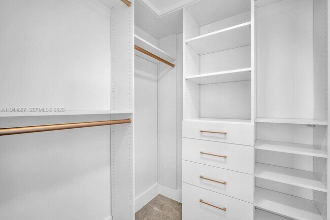 Building Photo - 3001 S Ocean Dr