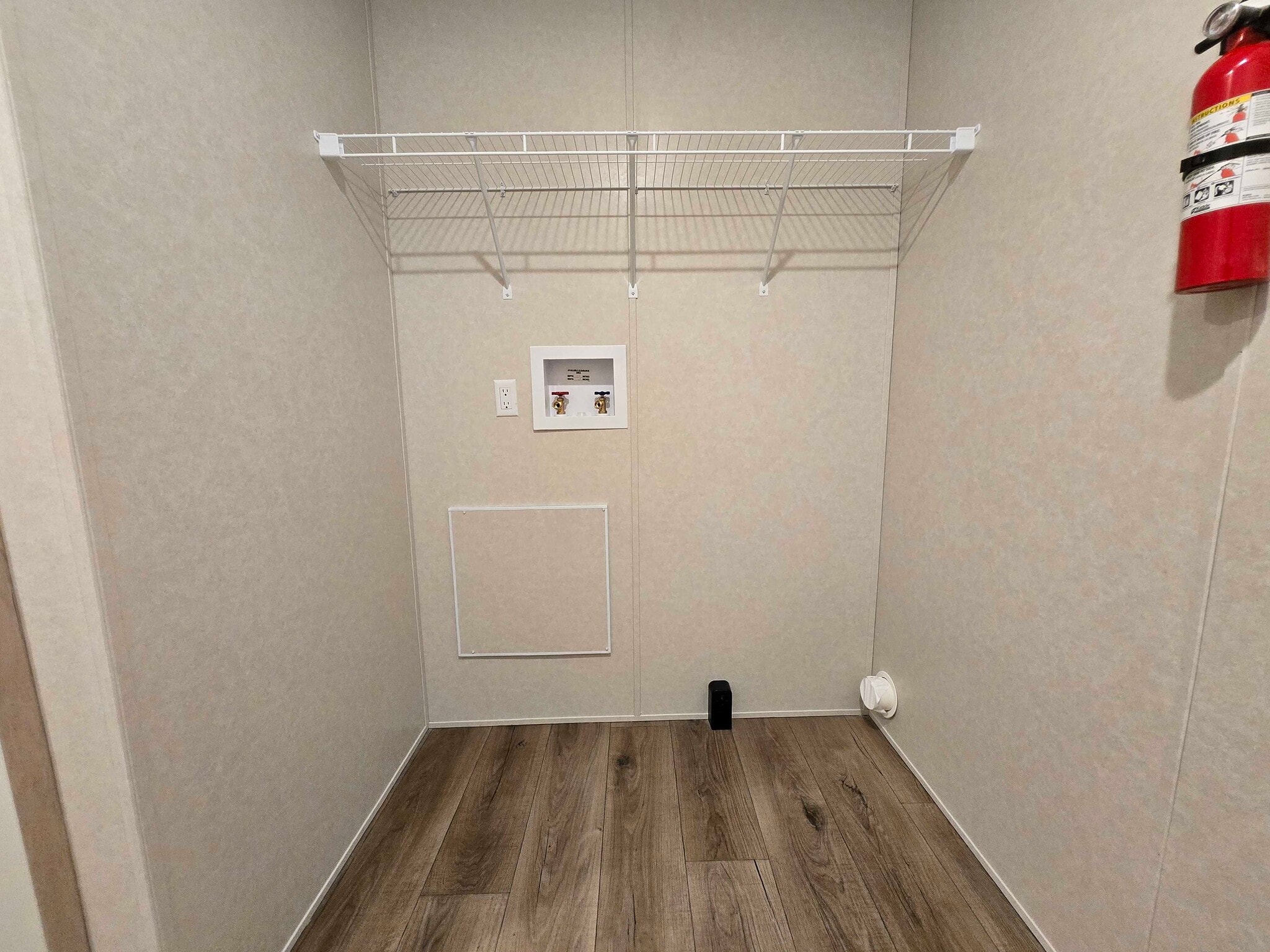 Building Photo - 52758 S Yorktown Ct