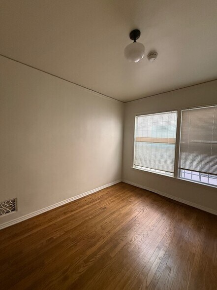 bedroom1 - 3440 Stocker St