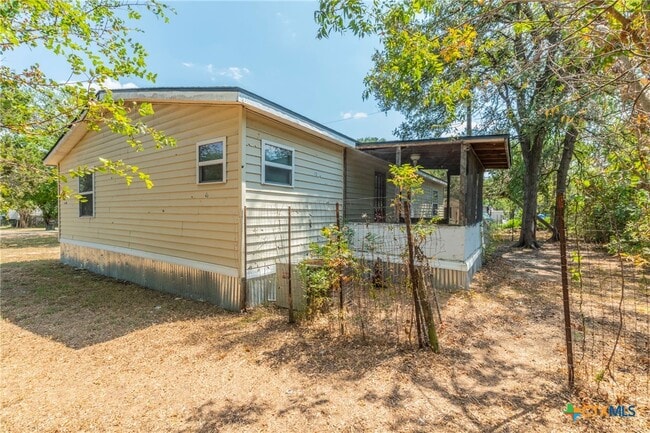 Building Photo - 5576 Helm Ln