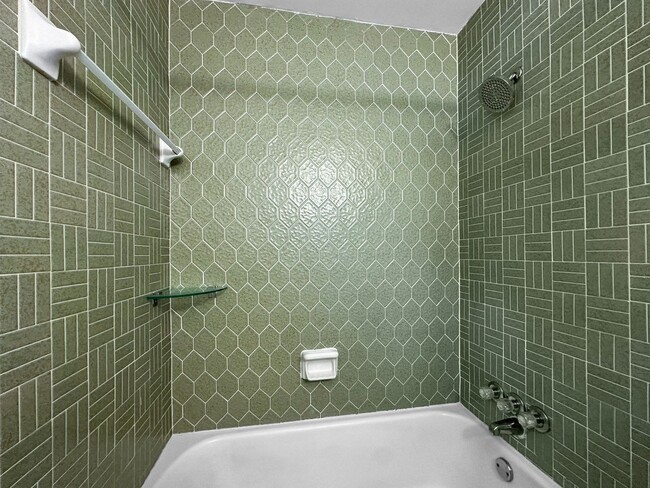 Building Photo - Charming 4 Beds 2 Baths Home in Chamblee!