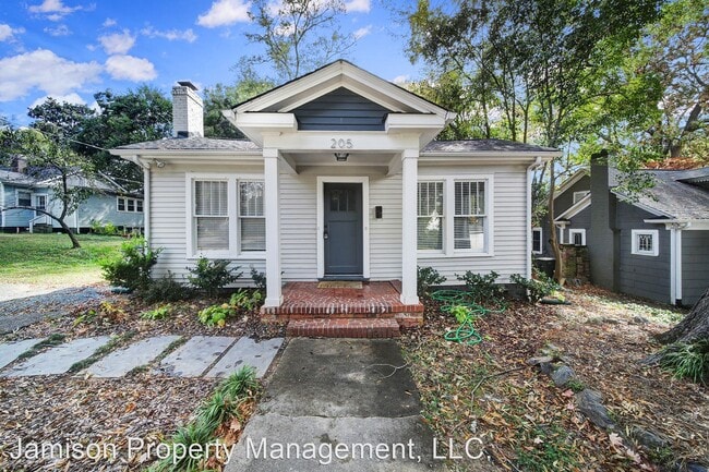 Primary Photo - 2 br, 1 bath House - 205 W 6th St