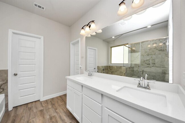 Building Photo - 5312 Cascade Ct