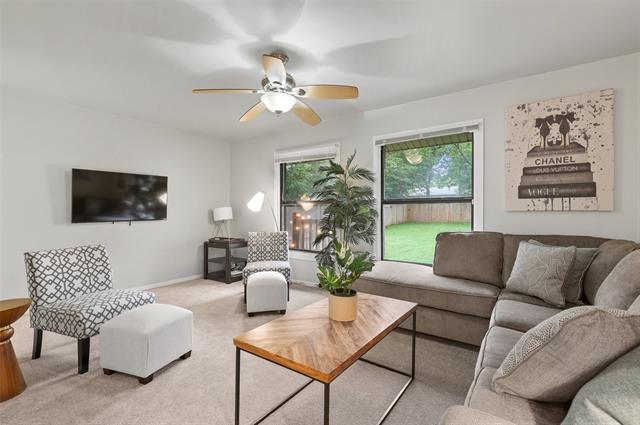 Building Photo - 3811 Lenel Dr