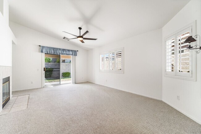 Building Photo - 2141 Hidden Ranch Terrace
