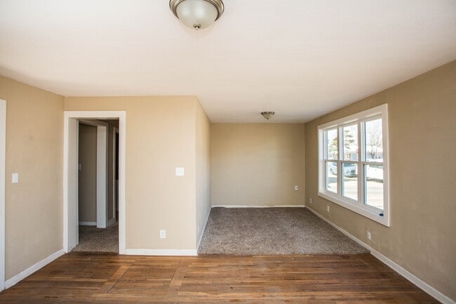 Building Photo - 2019 15th St