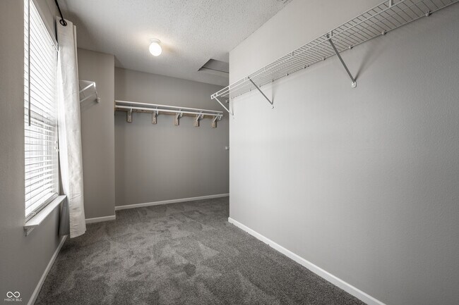 Building Photo - 11849 Wapiti Way