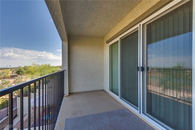 Building Photo - 3800 Enchanted Sky St