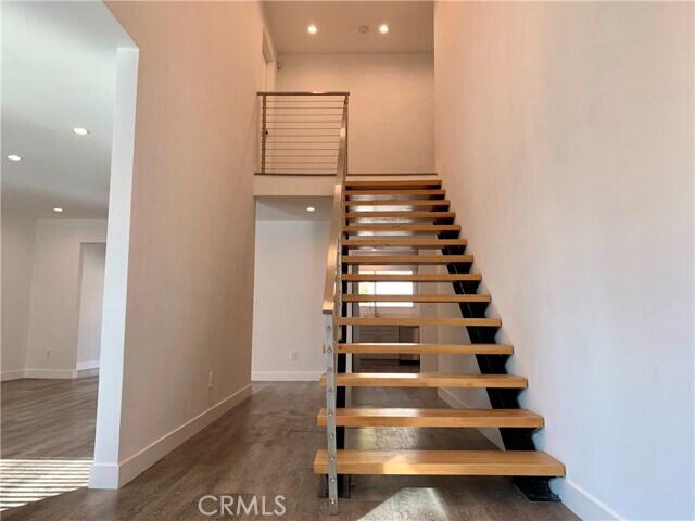 Building Photo - 7811 Electra Dr