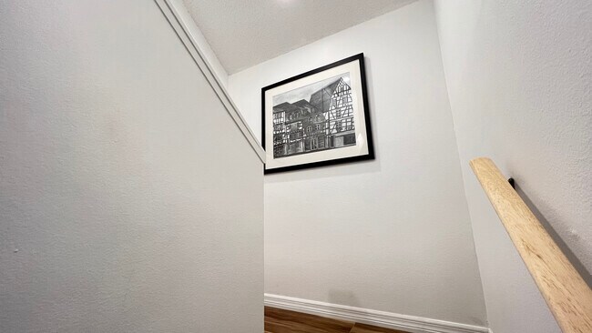 Building Photo - 2870 Rampart Cir