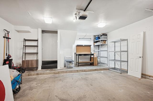 Building Photo - 2201 Wolf St