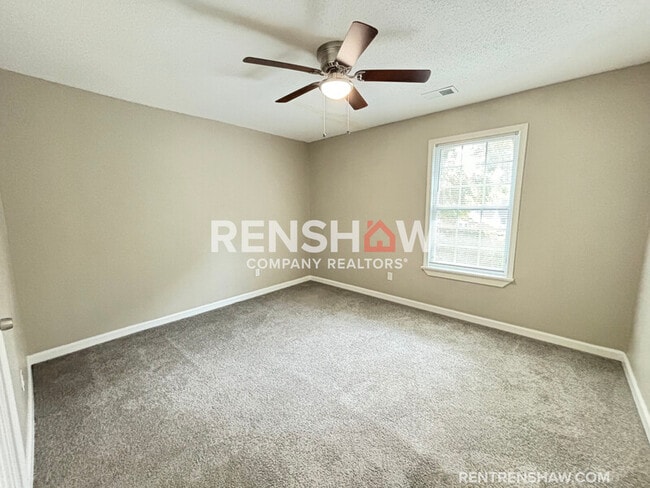 Building Photo - 1272 Semmes St