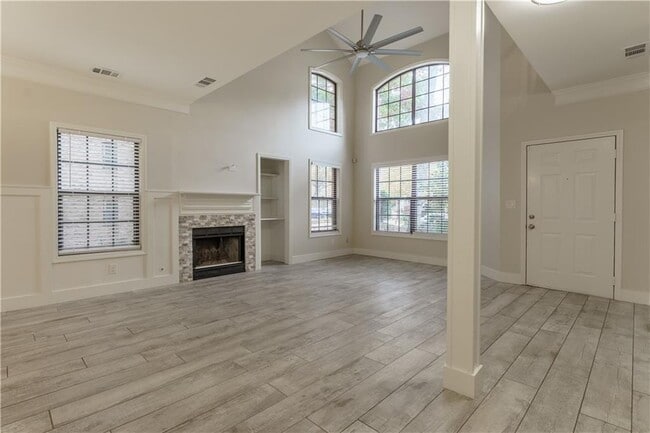 Building Photo - 642 Granby Hill Pl