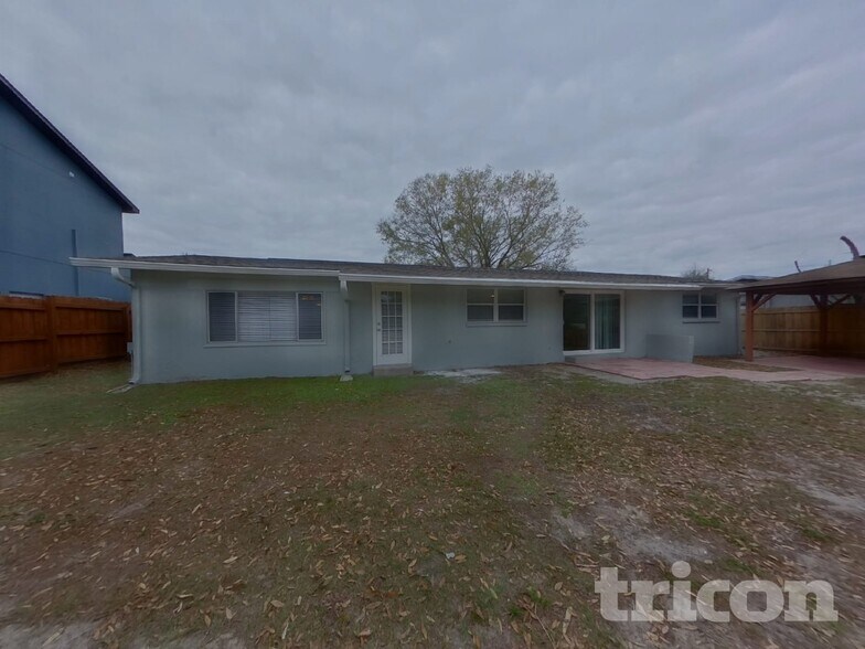 Building Photo - 5811 Oxford Dr