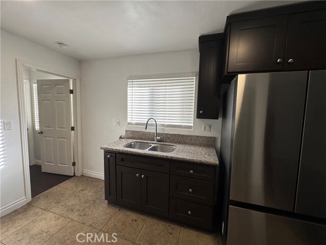 Building Photo - 847 W Gage Ave