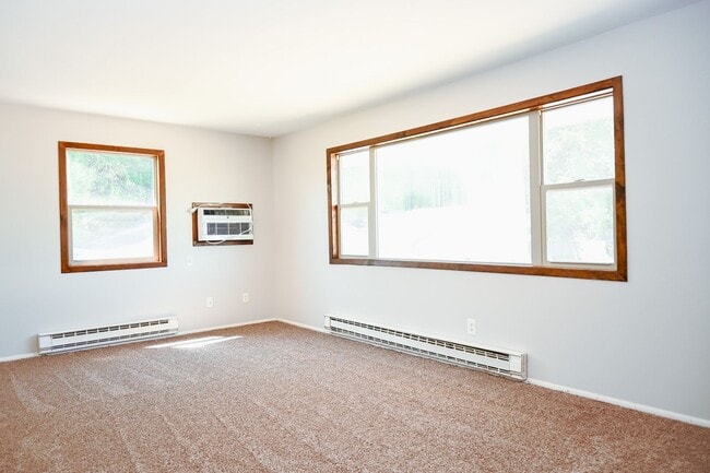 Building Photo - Kimball Duplex 2