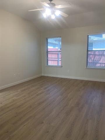 Building Photo - 3705 Palm Dr