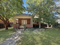 Building Photo - 6 Tomassee Ave