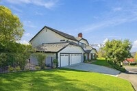 Building Photo - 265 S Via Montanera