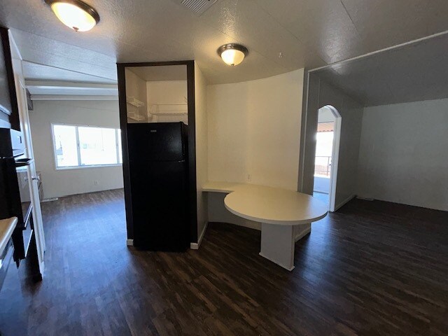 Building Photo - 3539 Cape Cod Dr