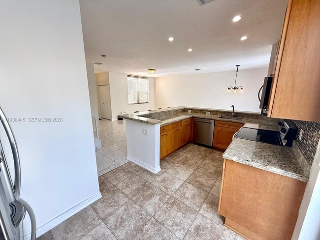 Building Photo - 1355 NW 154th Ln