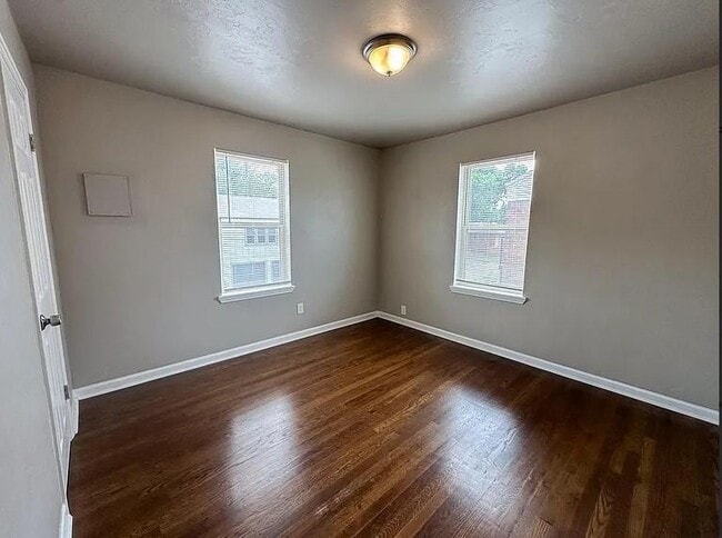 Building Photo - 4616 N Classen Blvd