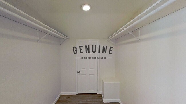 Building Photo - 1224 W Balboa Blvd