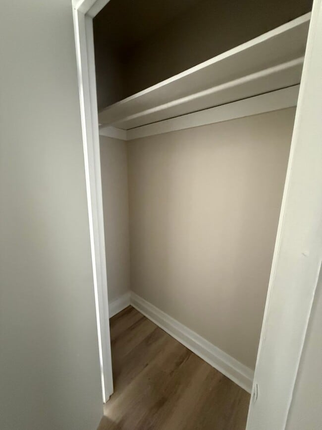 Building Photo - Spacious 3BR House in Columbia!