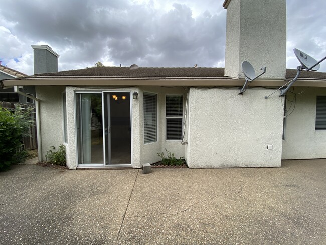 Building Photo - 1509 Lathwell Way