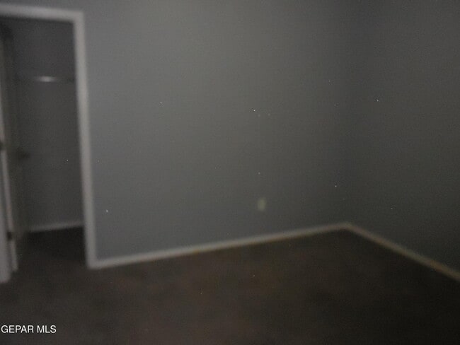 Building Photo - 12867 Ivelet Ct