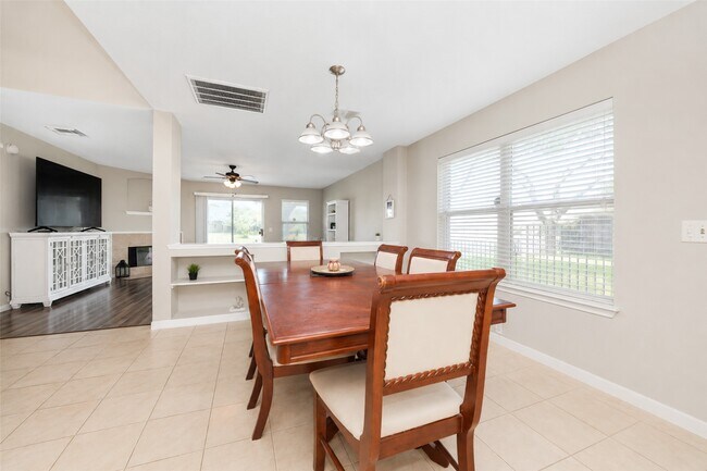 Building Photo - 17435 S Summit Canyon Dr